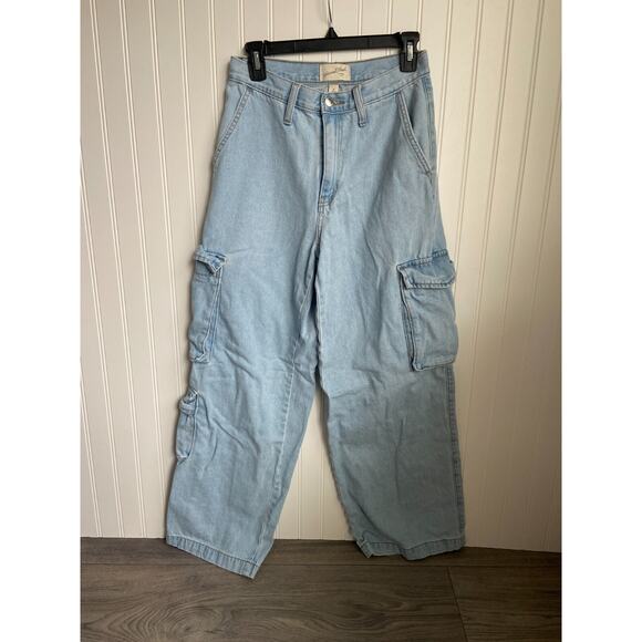 Universal Threads High Rise Wide Leg Denim Cargo Pants Women's Sz 4R, y2k 90s - Picture 1 of 5